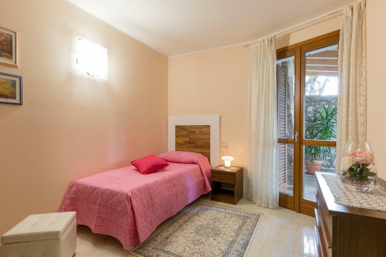 Villa Giardino Dei Limoni à Toscolano Maderno Extérieur photo