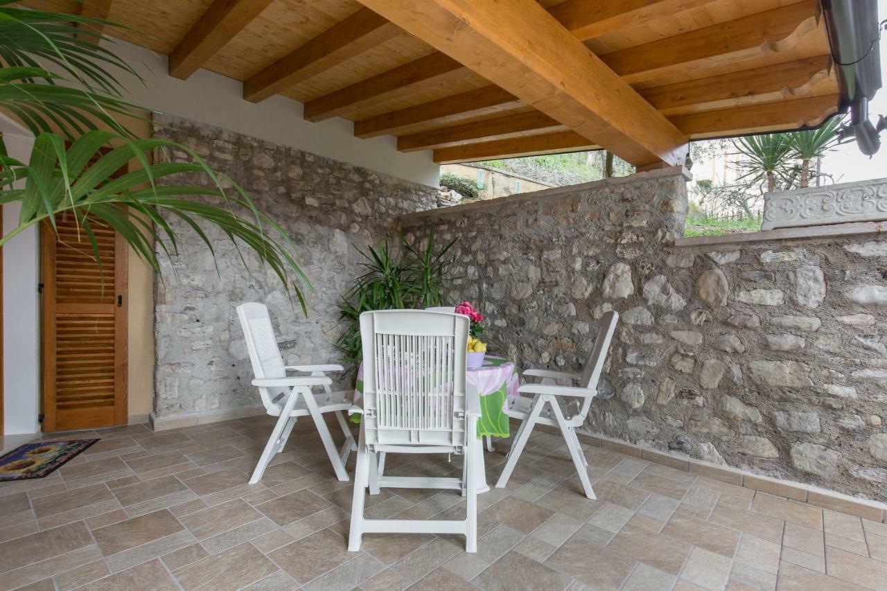 Villa Giardino Dei Limoni à Toscolano Maderno Extérieur photo